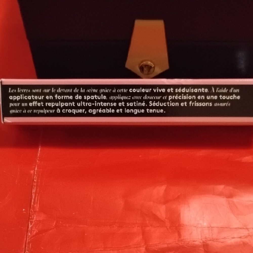 Buxom Va-Va Plump Shiny Liquid Lipstick - Vibrant Pink - Picture 5 of 6